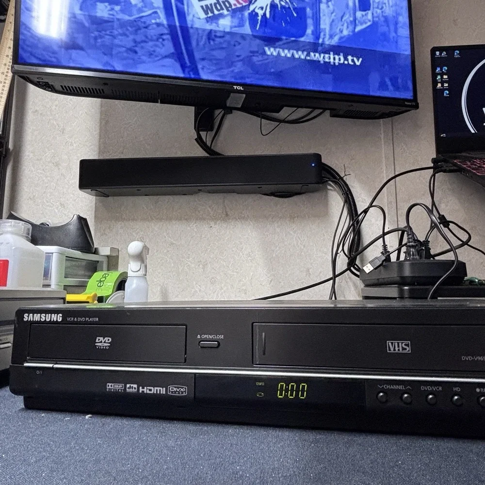 Samsung DVD VHS VCR Combo Player DVD-V9650 HDMI 1080 No Remote w/ Cables TESTED